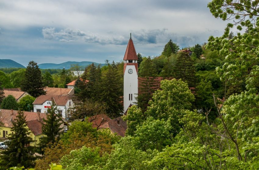 Havas Boldogasszony-templom, Zebegény