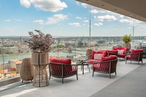 White Raven Budapest