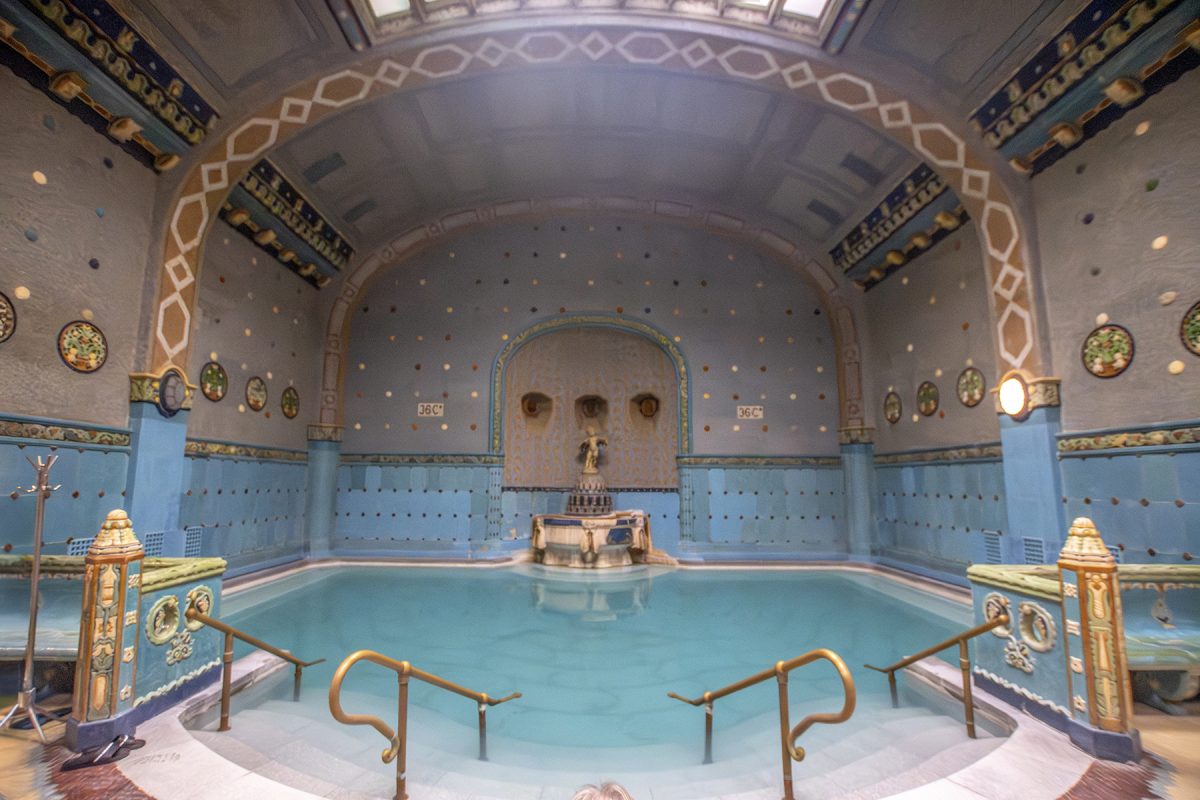 fürdő, termálfürdő, Szent Gellért Gyógyfürdő, felújítás, ideiglenes bezárás, Budapest