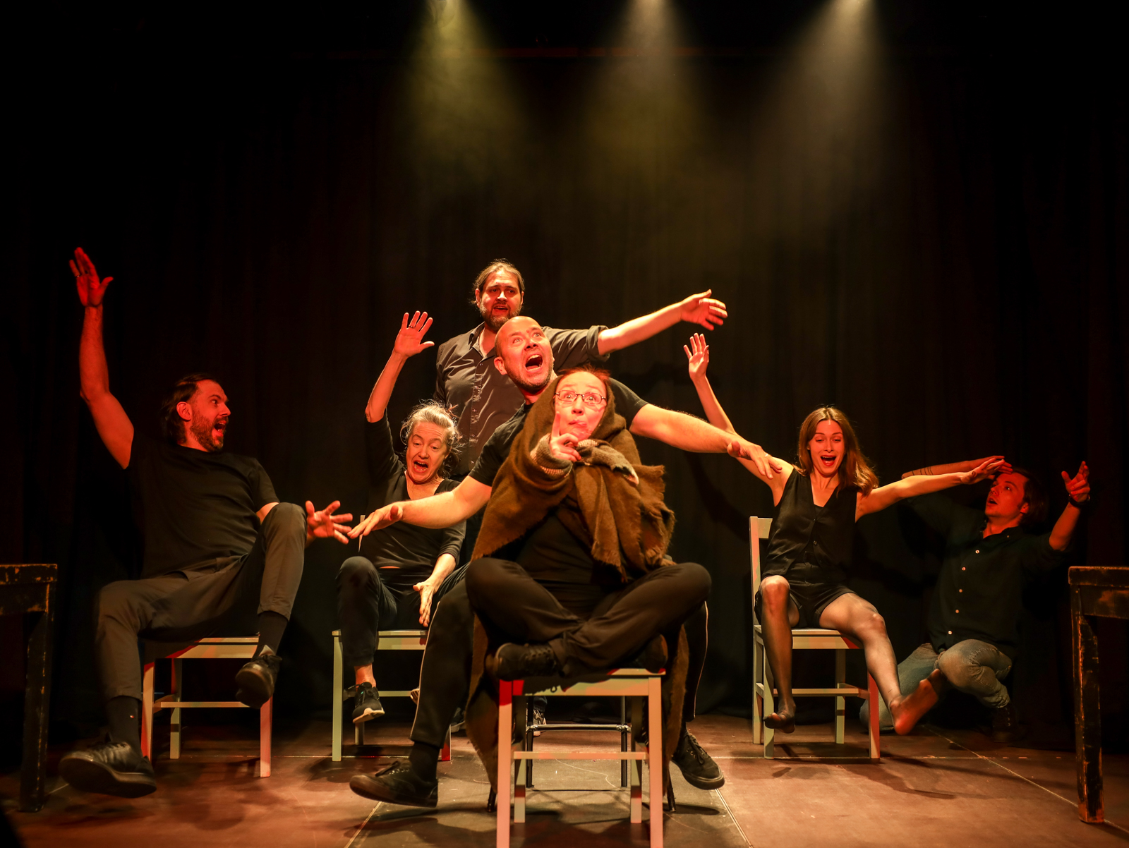 Valósággal berobbantja a tavaszt az idei Budapesti Színházak Éjszakája